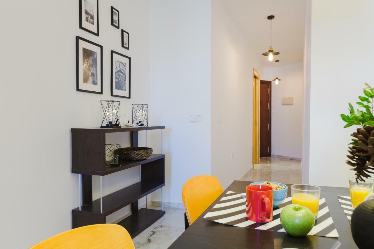 Hola Malaga Atarazanas Apartment Exterior photo